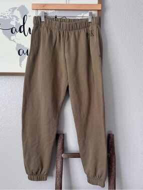 PINK VICTORIA SECRET TAN NEUTRAL JOGGERS MED